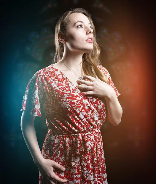 Marie BREDOW - Actrice pour ONI FILMS